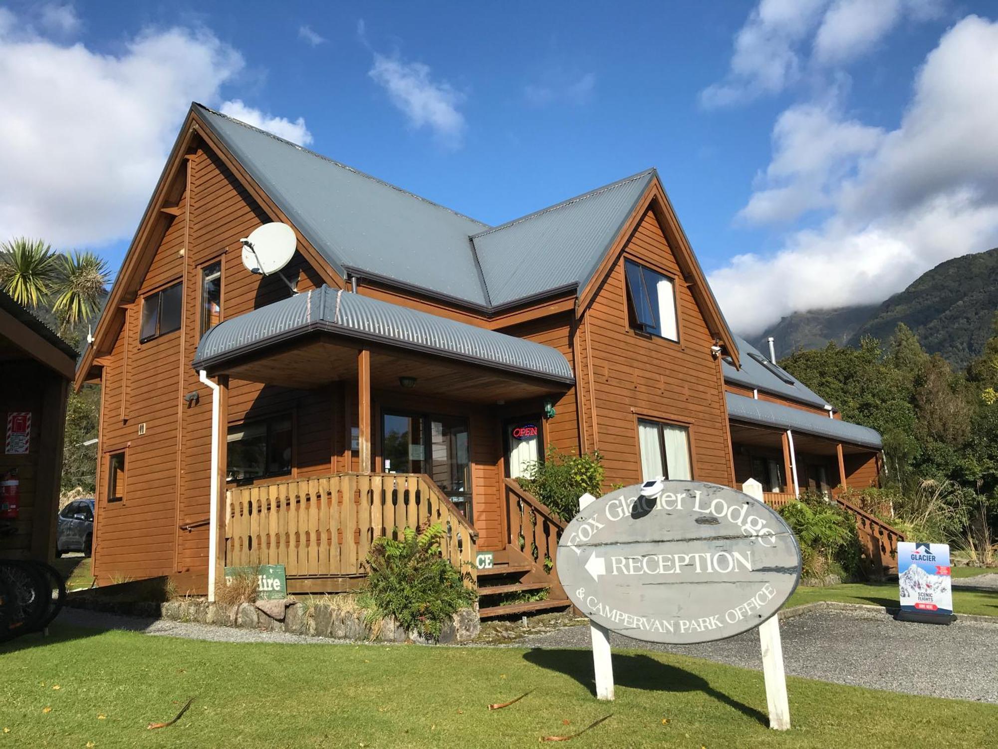 Fox Glacier Lodge Exterior foto