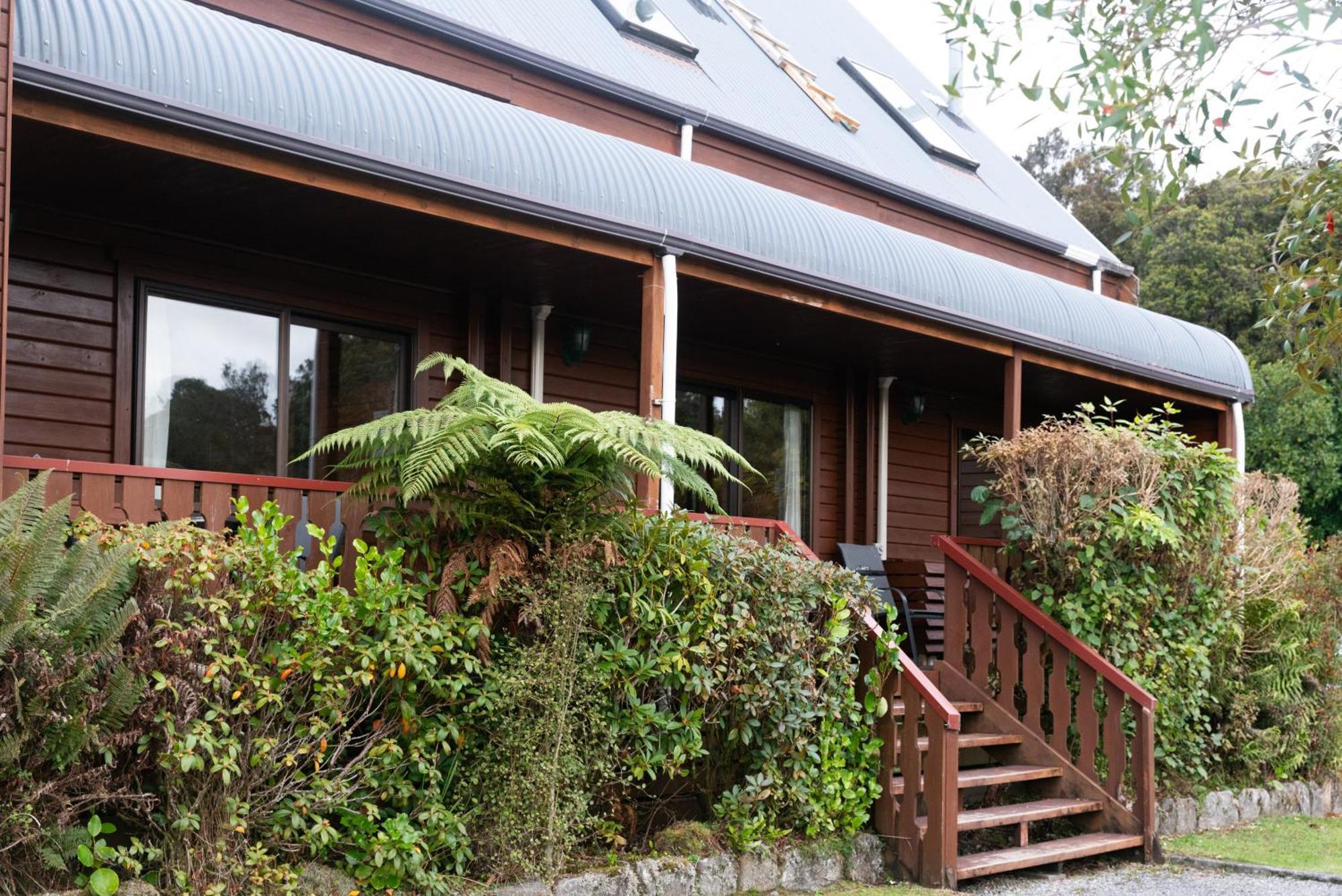 Fox Glacier Lodge Exterior foto